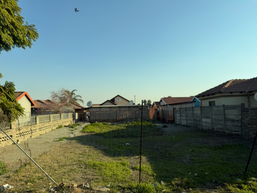 0 Bedroom Property for Sale in Boitekong North West